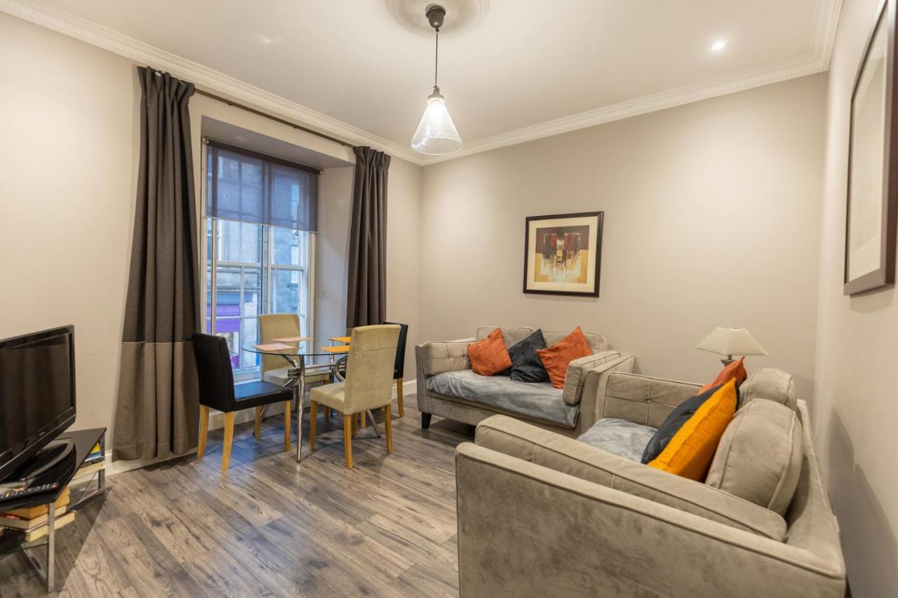Two Bedroom Apartment Within Walking Distance To City Centre エディンバラ エクステリア 写真